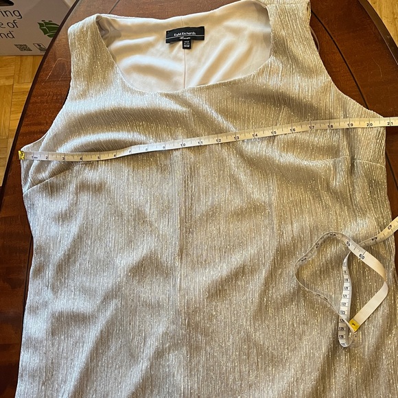 Mother of bride/ evening/ formal 2-piece set: midi dress & cardigan. Silver. 14 - Picture 10 of 13